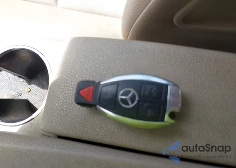 2010 Mercedes-Benz C 300 Luxury 4Matic/Sport 4Matic from USA, damaged, VIN WDDGF8BB1AF409008